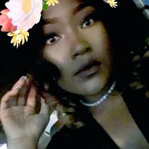 Meet your Posher, Keara